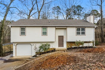 2488 Carol Cir Douglasville, GA 30135